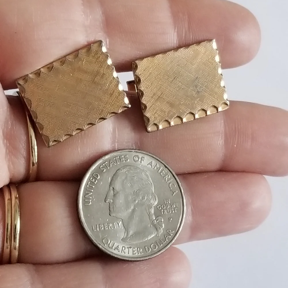 Vintage cuff links gold tone metal